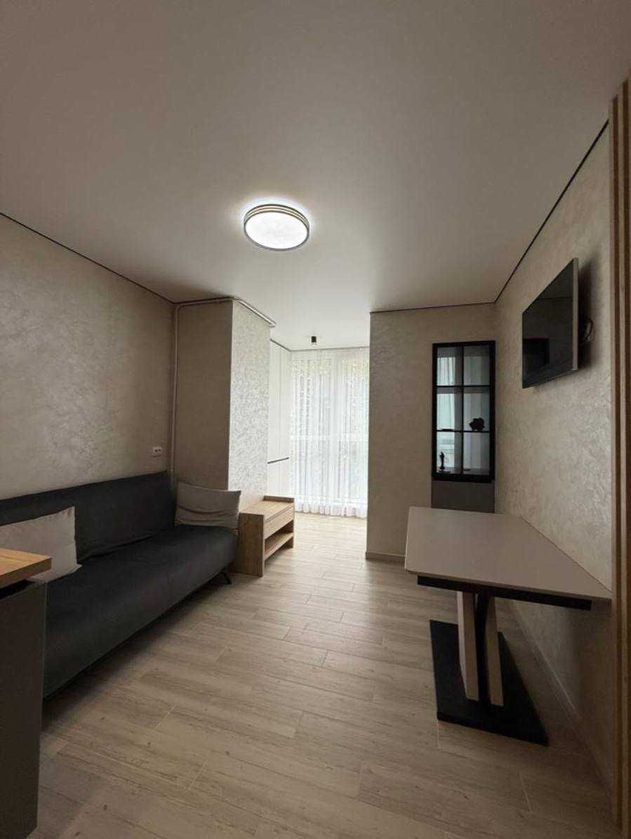 Furnished One-Bedroom Apartment in Central Park Complex, Ivano-Frankivsk