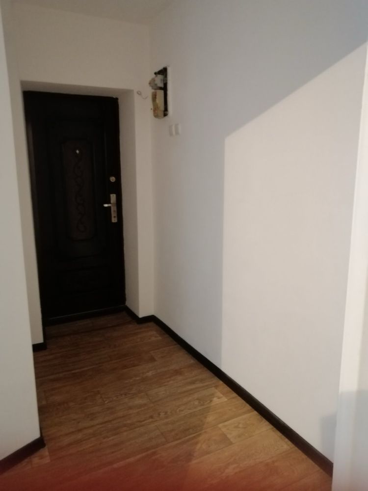 One-bedroom apartment on Pulyuya Street, central city location near river