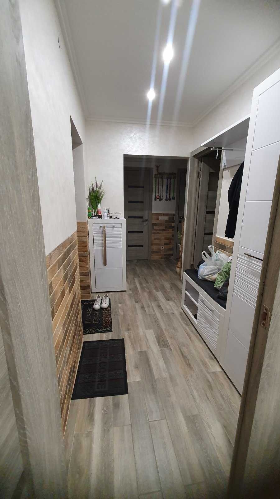 Spacious 2-room apartment on Mynaiska Street with quality renovation