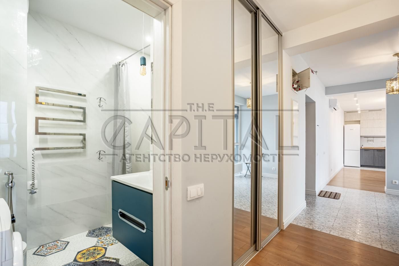 4-Room Riverside Apartment in Zarechny Complex