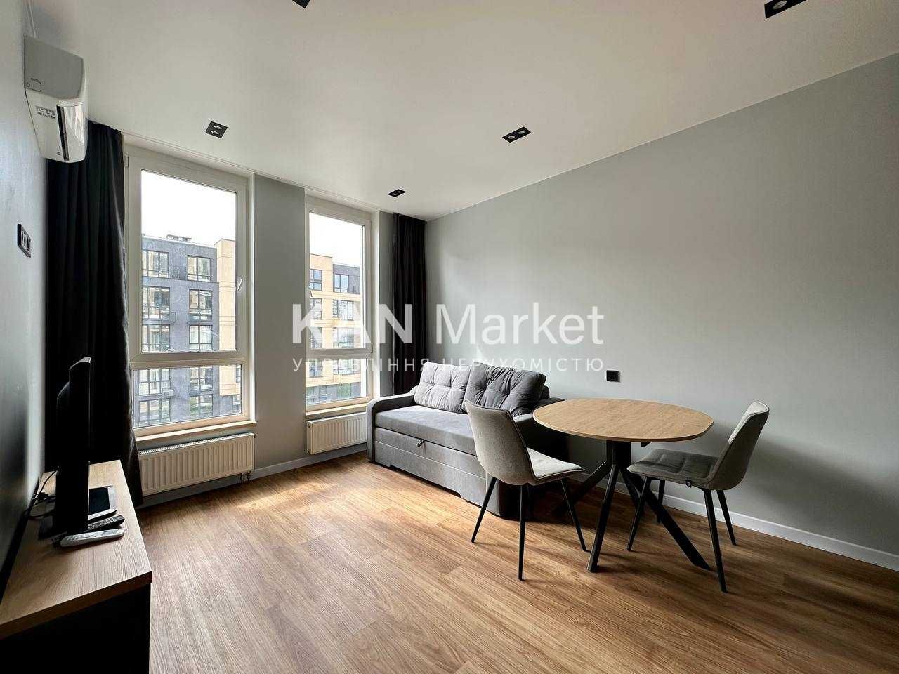 Modern 1-bedroom apartment in Faina Town complex with designer renovation