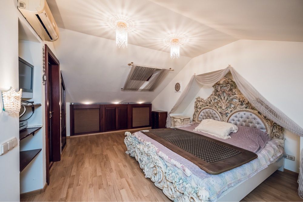 Luxury Two-Level Apartment in Government Quarter with Premium Design
