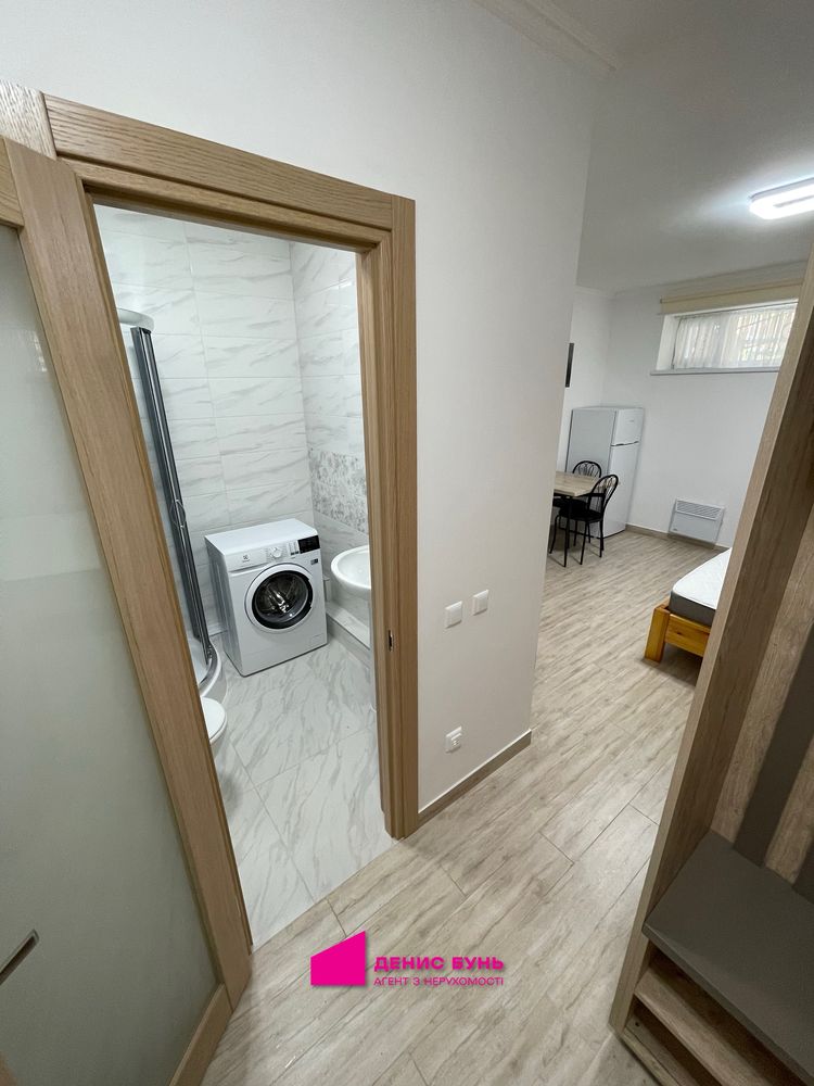 1-Room Apartment on Gagarin Avenue (Nagorka)