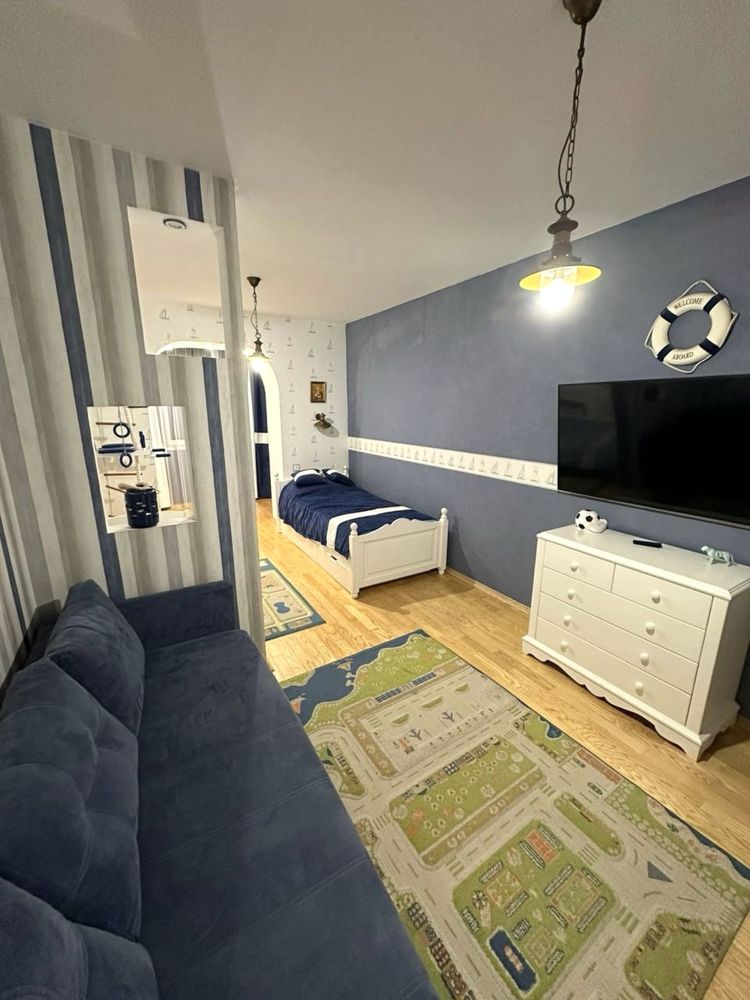 2-Room Apartment in Galytskyi Liv Complex with Modern Amenities