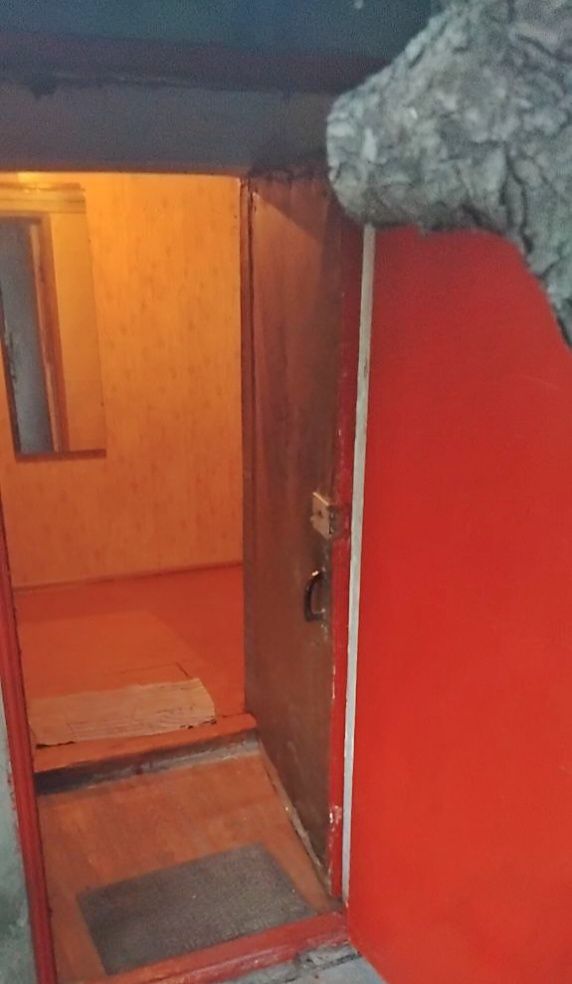 Small Private Sector Apartment Near Budapest, Separate Entrance