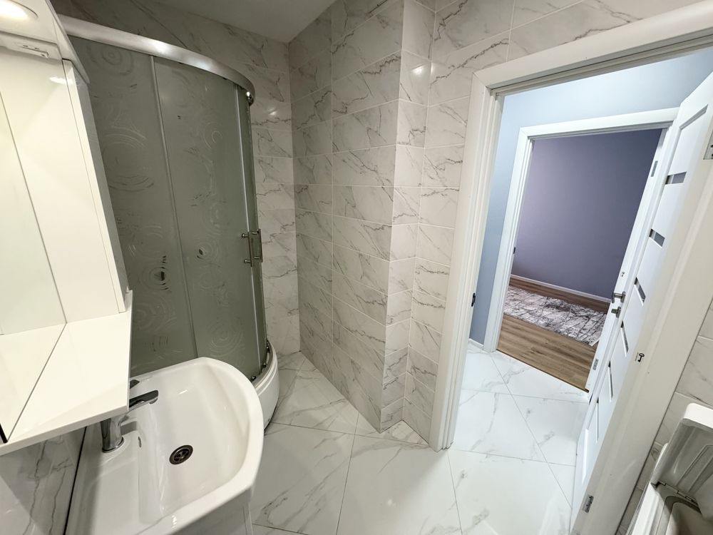 Spacious 1-bedroom apartment near Zamarstynovska Street with modern amenities