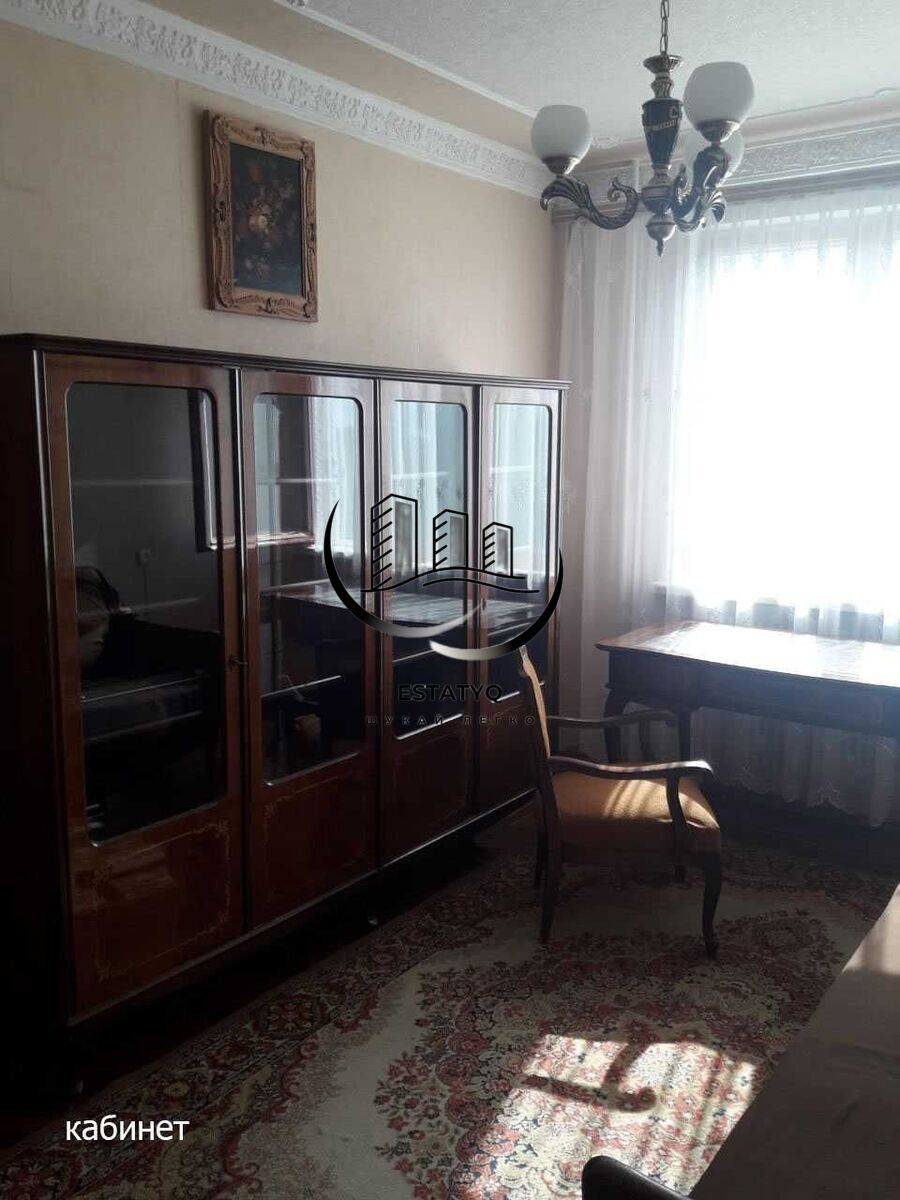 3-Room Apartment in Shevchenkivskyi District, Alekseevka, Victory Avenue