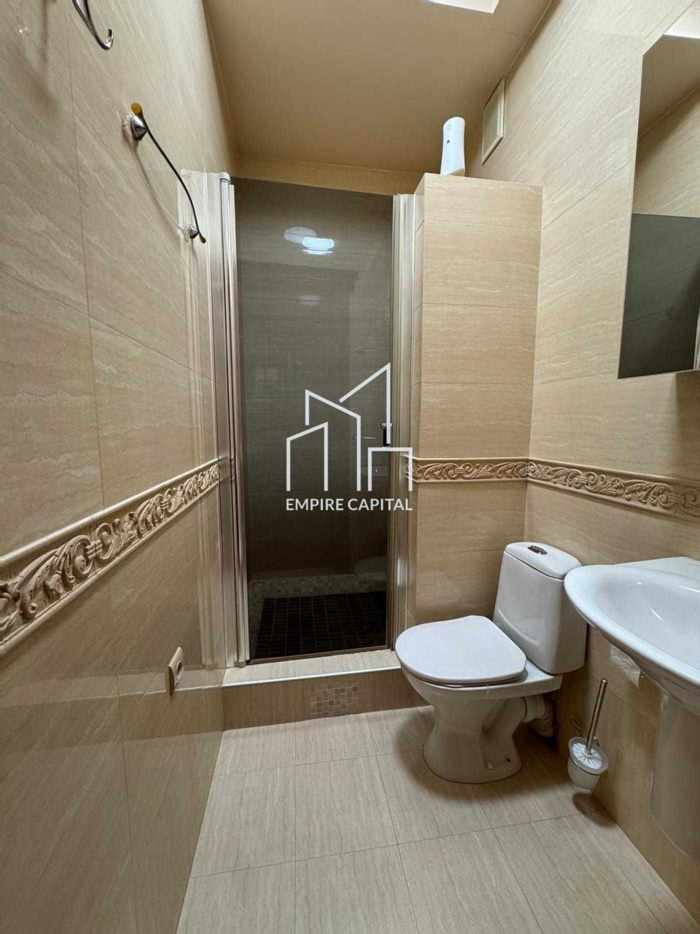 4-Room Apartment on Ternopilska Street - Comfortable and Spacious