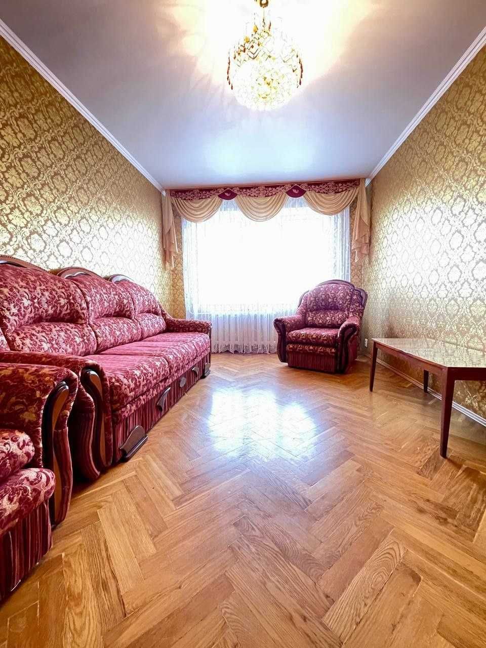Spacious 3-room apartment with quality renovation on Volynska Divisiya Street