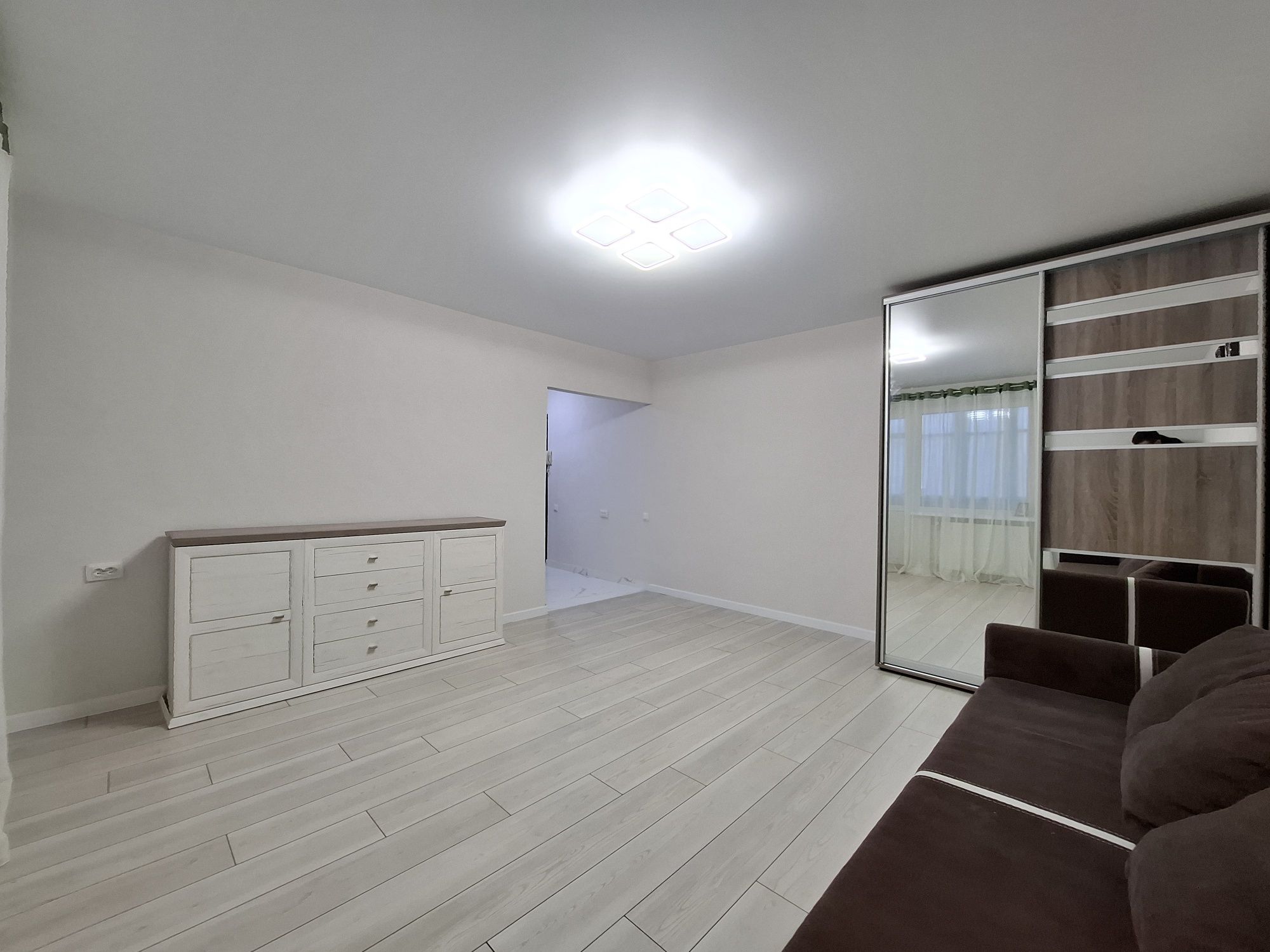 1-Bedroom Apartment in Truskavets with Modern Renovation