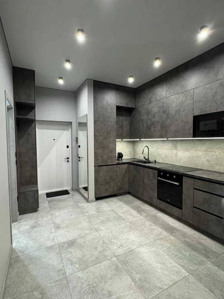 Modern 1-Bedroom Apartment in Viking Park Complex