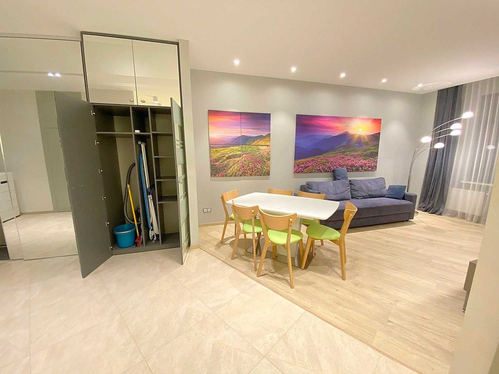 Designer Studio Apartment near Sea in Santorin Complex