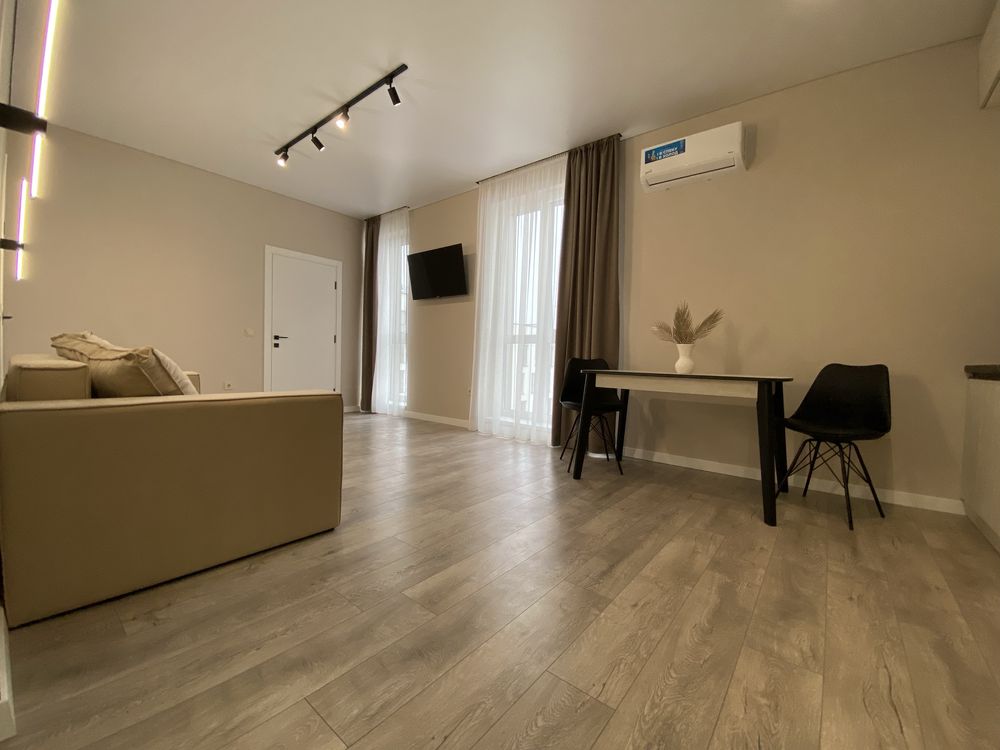 2-Bedroom Apartment in Uzhhorod with Modern Renovation and Full Furnishing