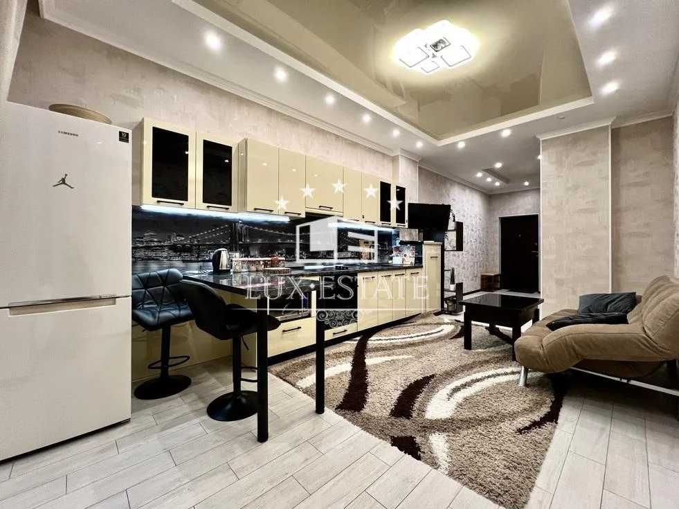 Modern 1-Bedroom Apartment near 23 August Metro Station