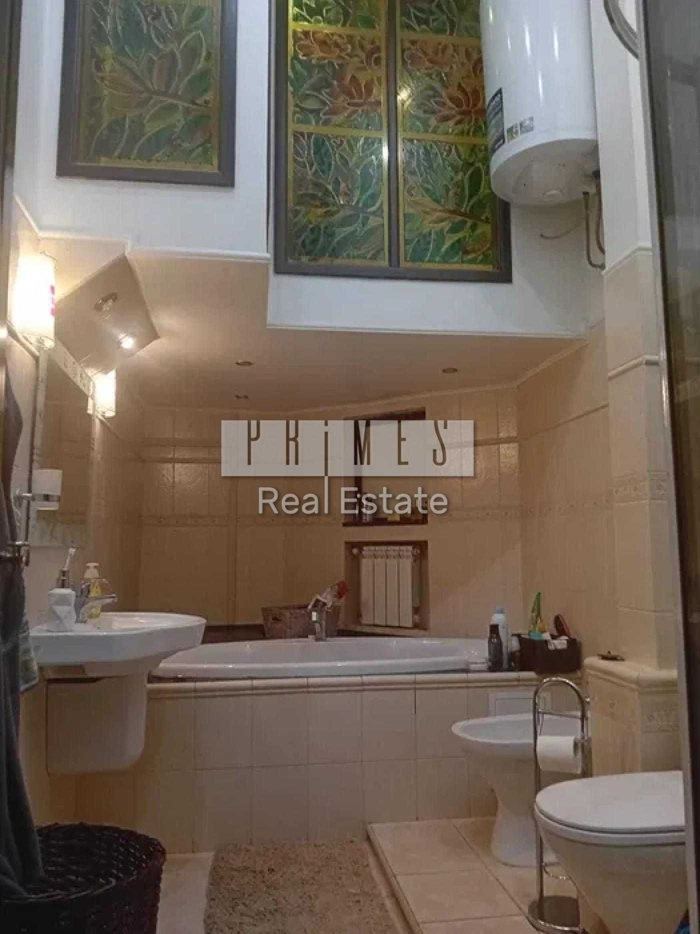 3-Room Designer Apartment in Historic Kyiv Center