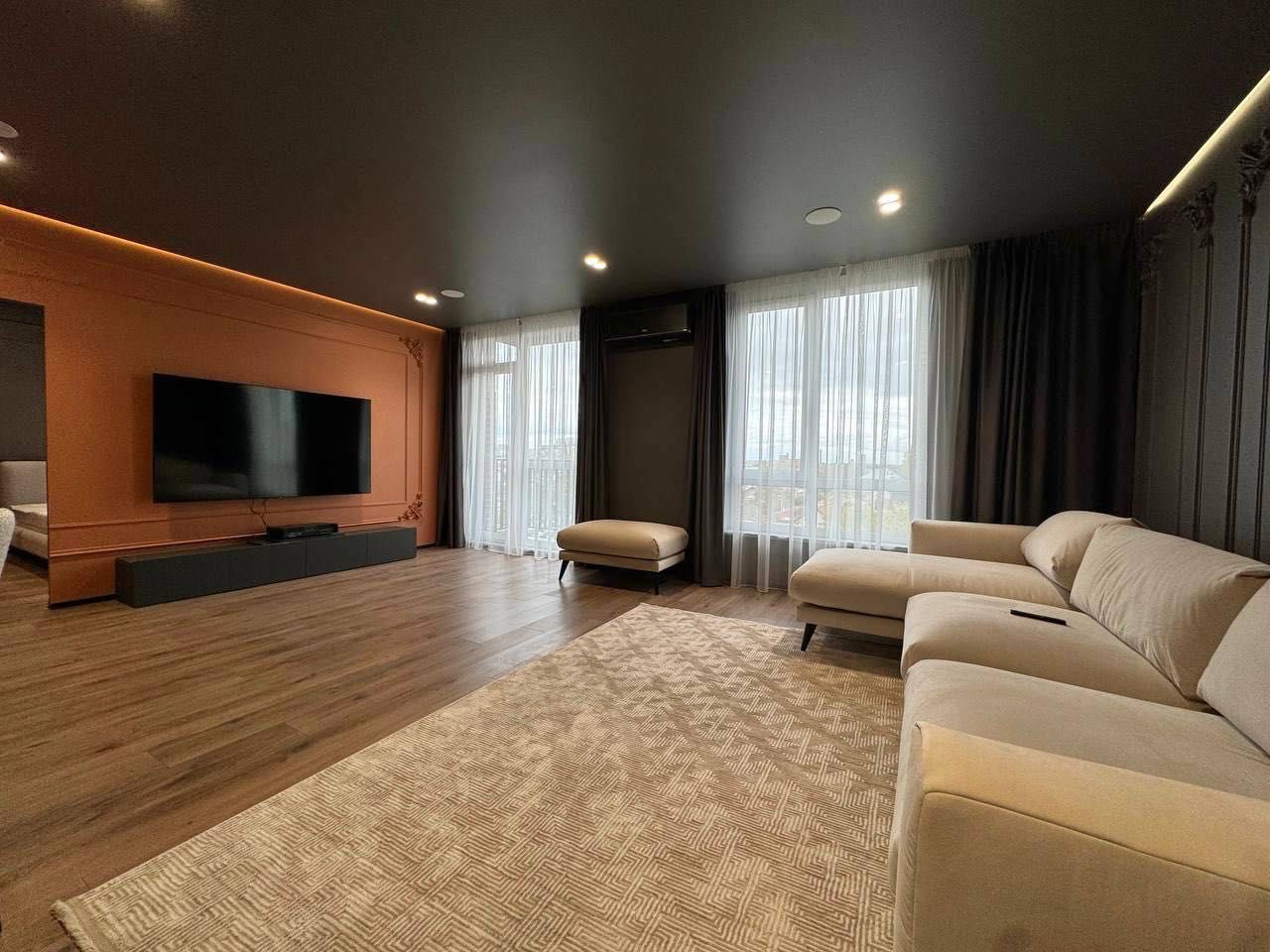 Spacious 1-Bedroom Apartment with Modern Design in Shevchenkivskyi District