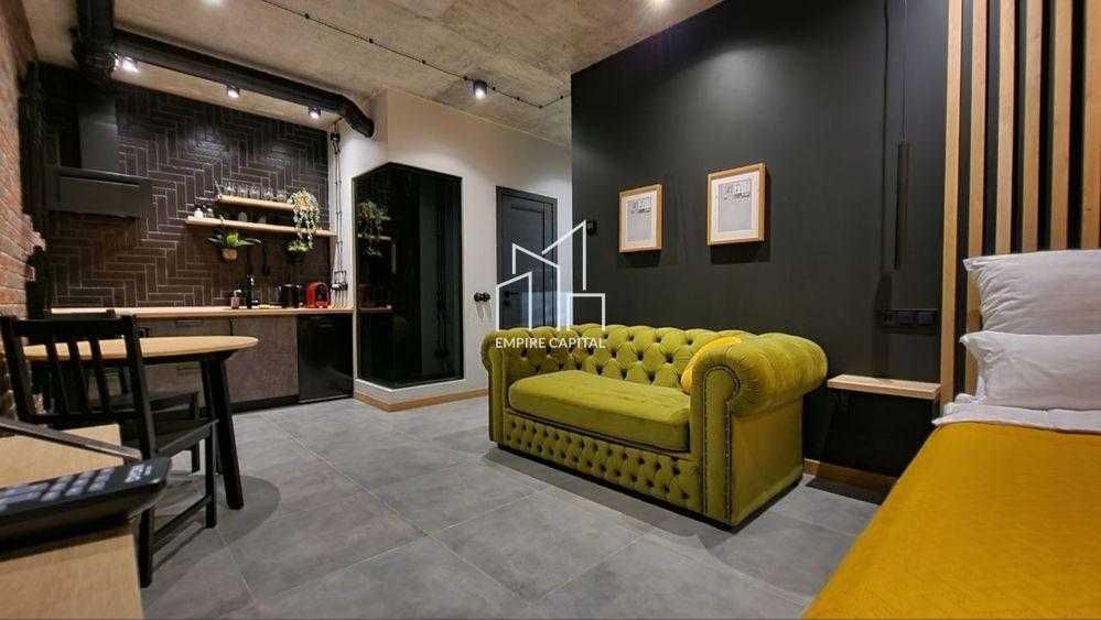 1-Room Apartment with Panoramic Windows and Designer Interior