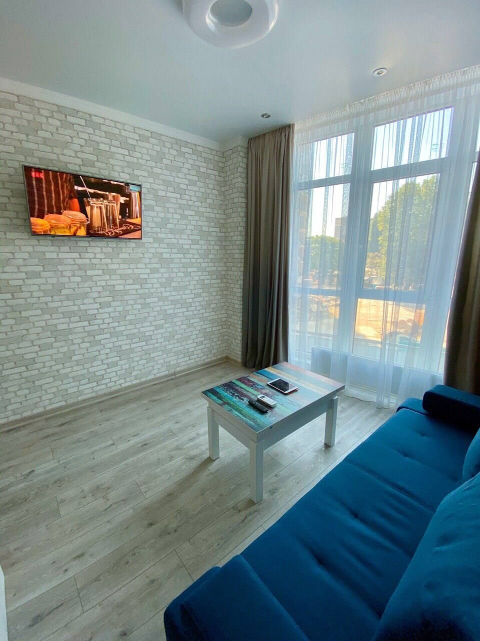 1-Bedroom Apartment in 4 Seasons Complex near Gagarin Avenue