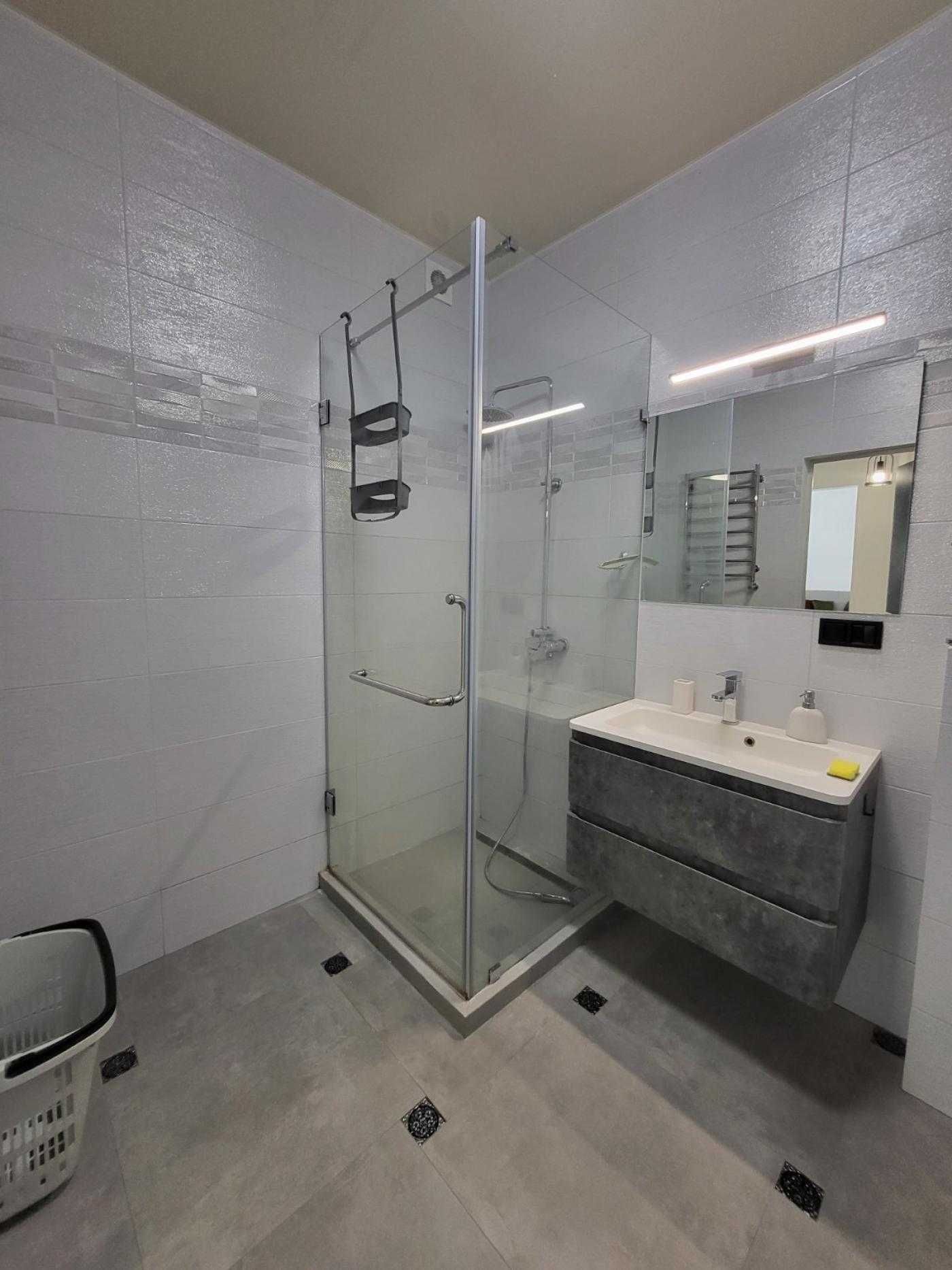 1-Bedroom Apartment on Zelena Street with VIP-Class Amenities