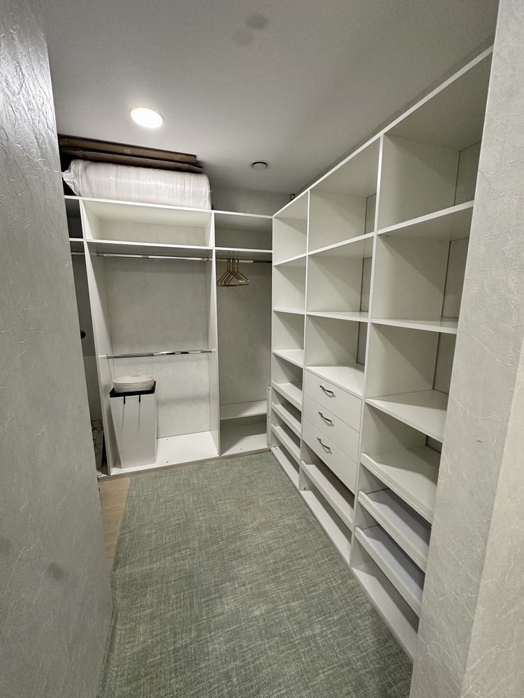 2-Room Apartment in River Park Complex, Naberezhna Peremohy Street