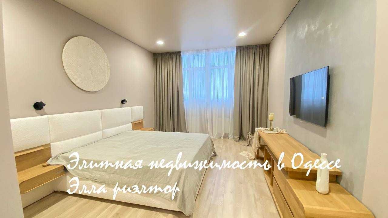 Modern Sea View Apartment with Two Bedrooms