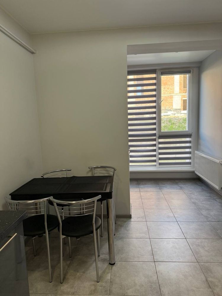 1-Bedroom Apartment with Modern Design and Full Amenities