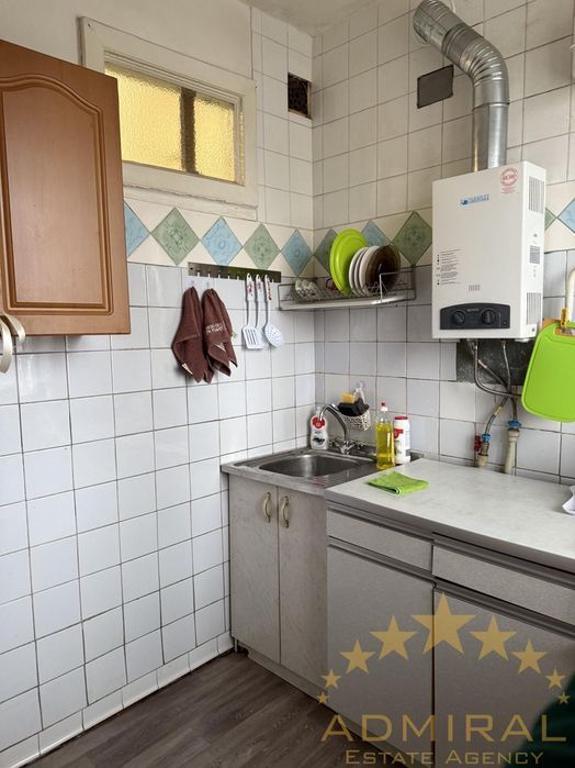 Furnished 2-bedroom apartment with balcony