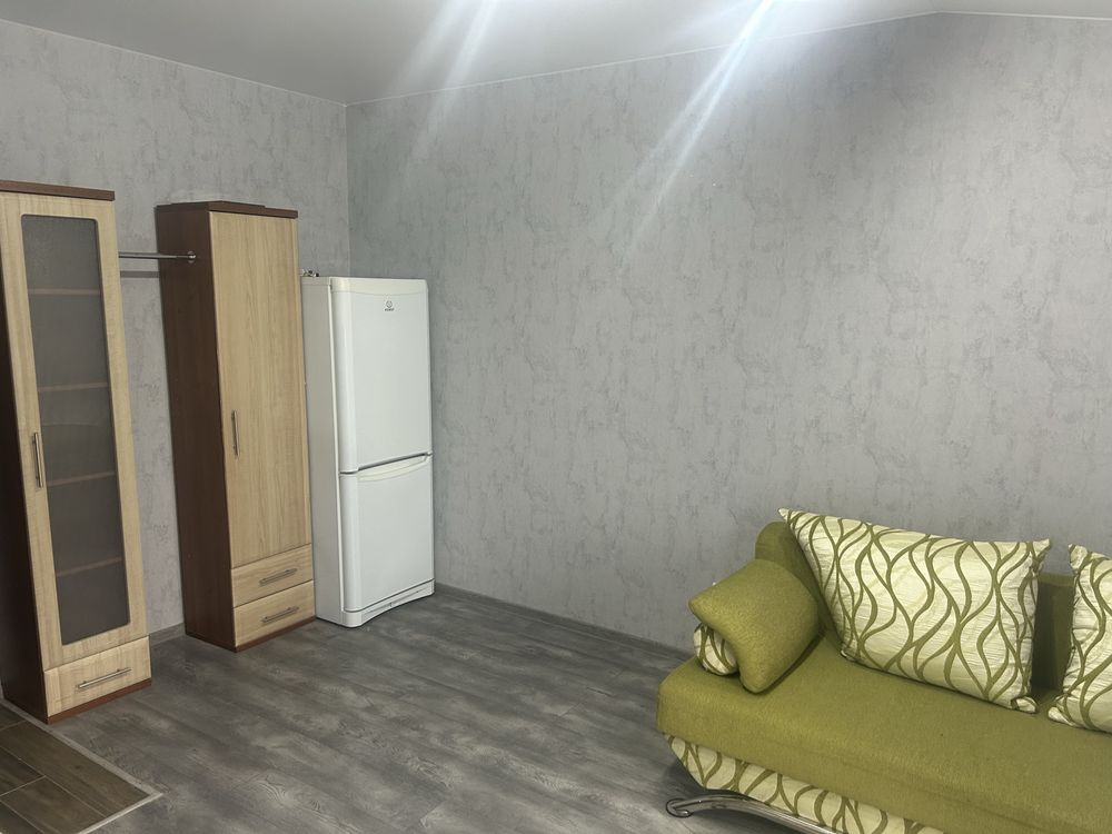 Fully Equipped 1-Room Apartment near Metro Stations