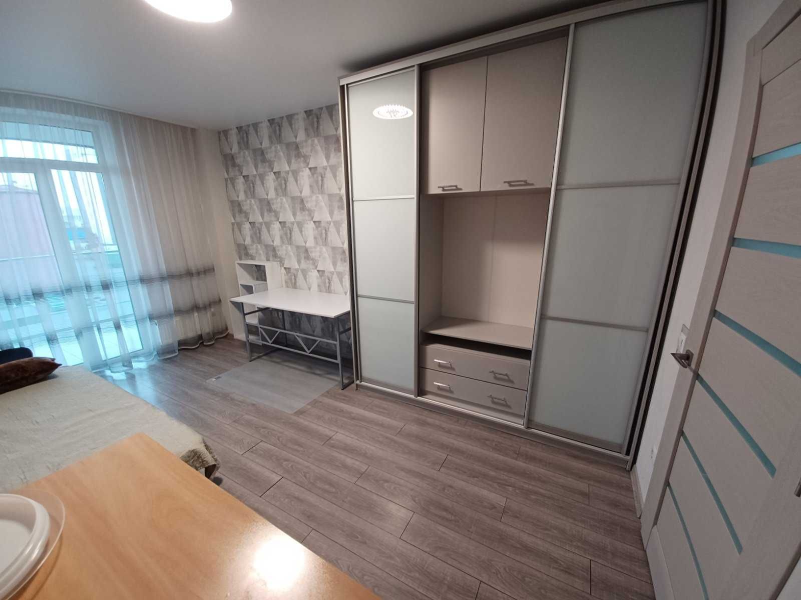 2-Room Apartment in New Building with Renovation and Amenities