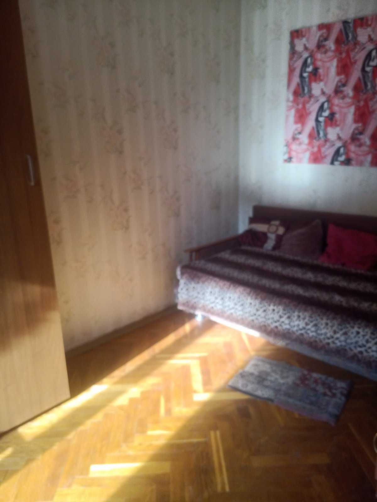 3-Room Apartment near Dorogozhychi Metro, Family-Friendly