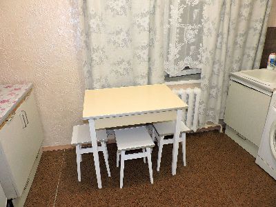 1-Bedroom Apartment on Dniprovska Embankment, Near Livoberezhna Metro