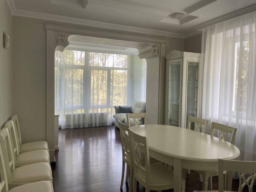 2-Room Apartment with Kitchen Studio in City Center near Park