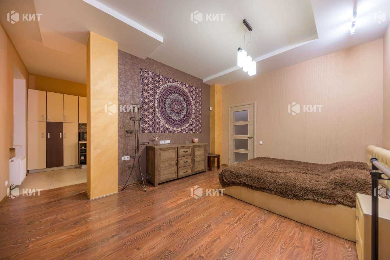 2-Bedroom Apartment in Oleksiivka with Modern Amenities