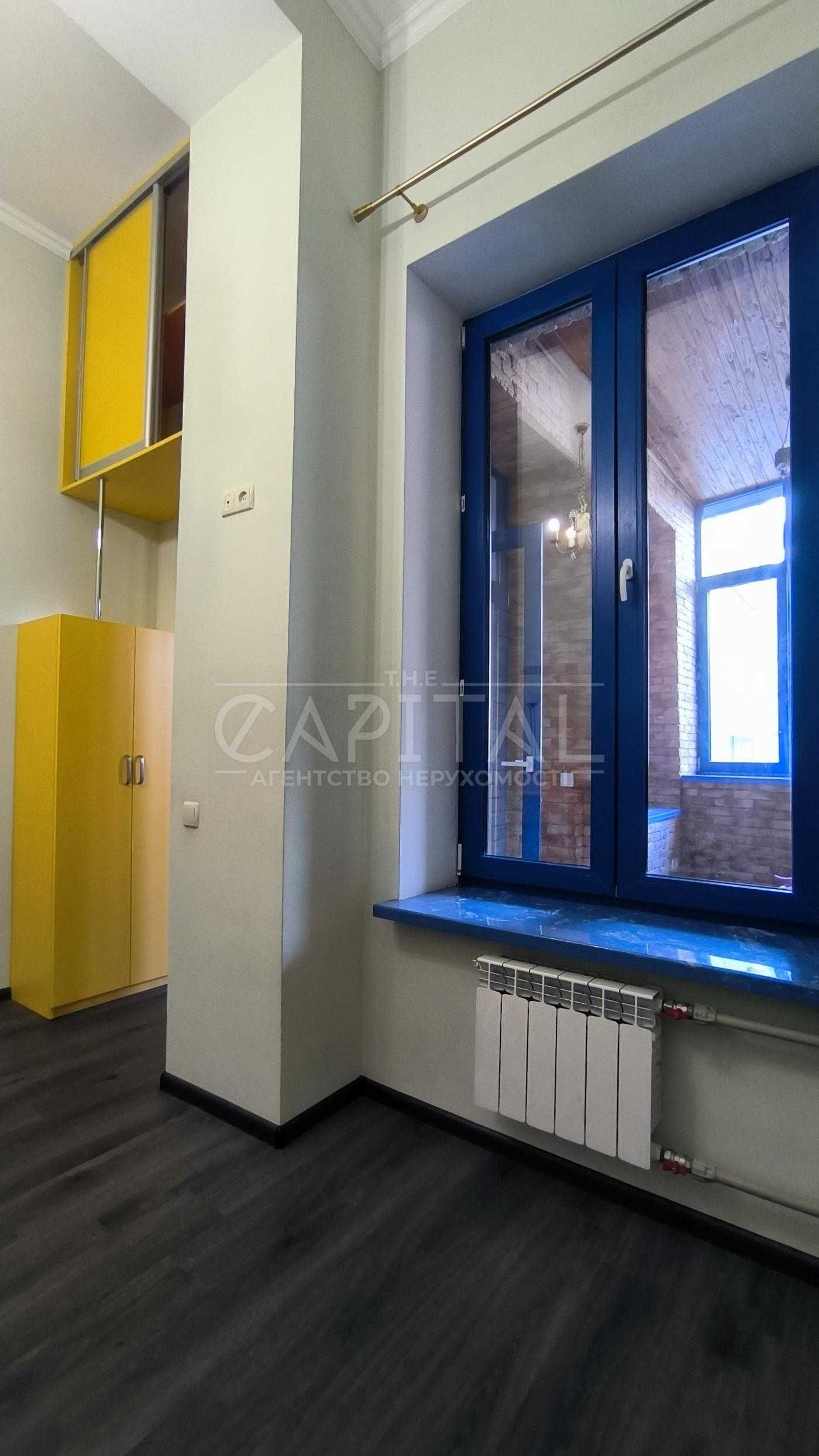 Spacious 1-Bedroom Apartment near Pechersk Metro with Designer Interior