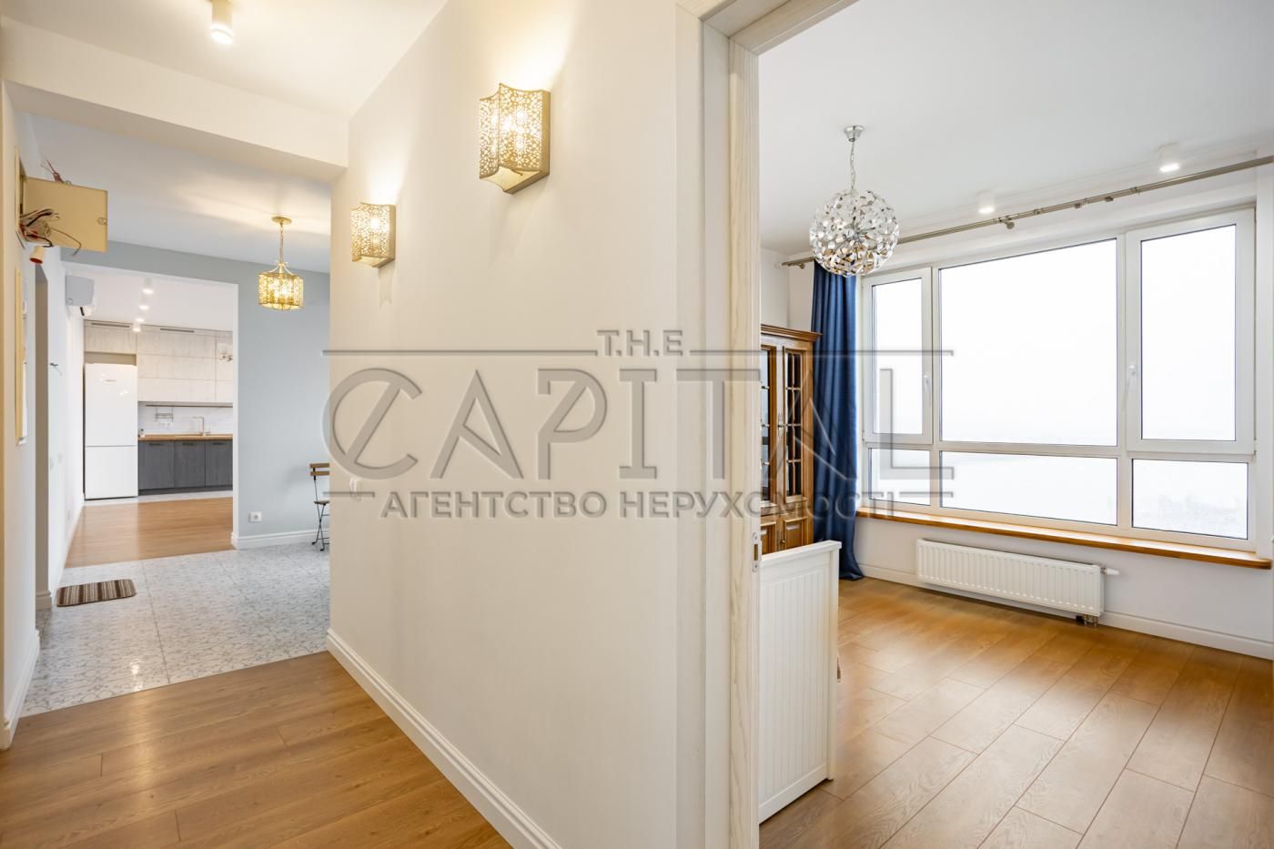 4-Room Riverside Apartment in Zarechny Complex