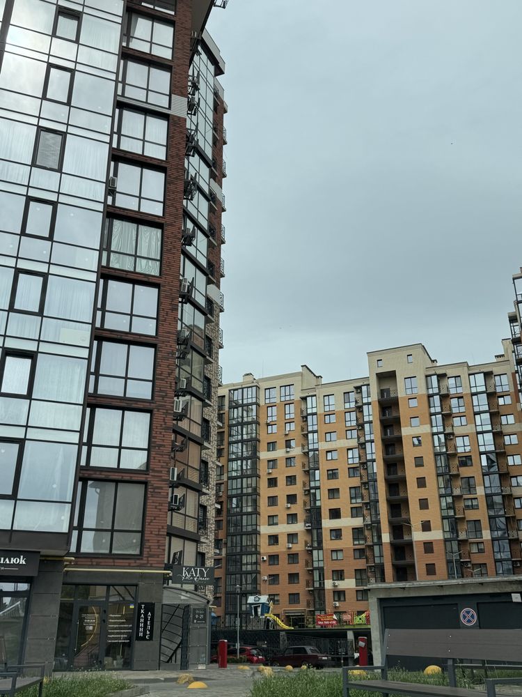 Яровица кешеніндегі стильді бір бөлмелі студия