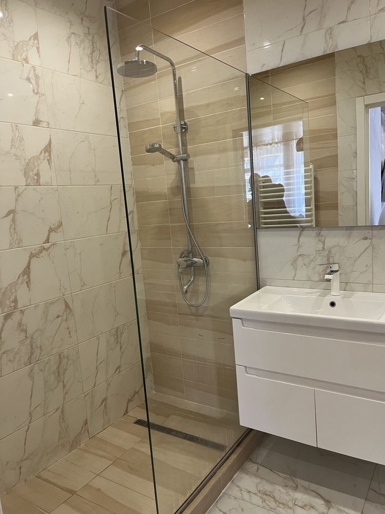 Luxury 74m² Apartment with Castle View Terrace