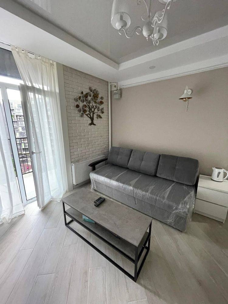 Modern 1-Bedroom Apartment Near Forum Mall Lviv