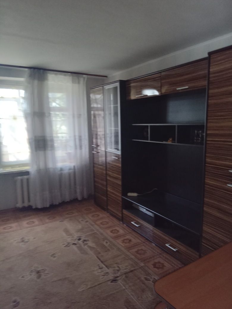 1-Room Apartment on Oleksy Almazova Street, 3rd Floor