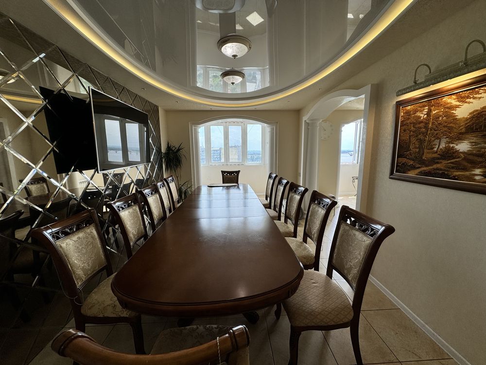 Panoramic Riverside Apartment with Designer Interior