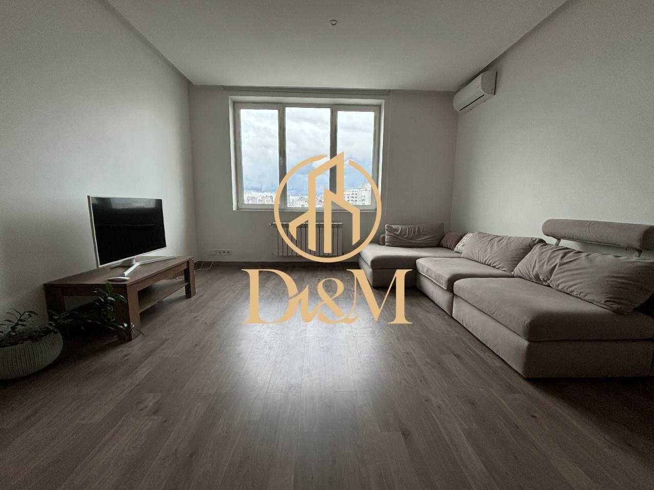 Modern 3-Bedroom Apartment Near Demiivska Metro