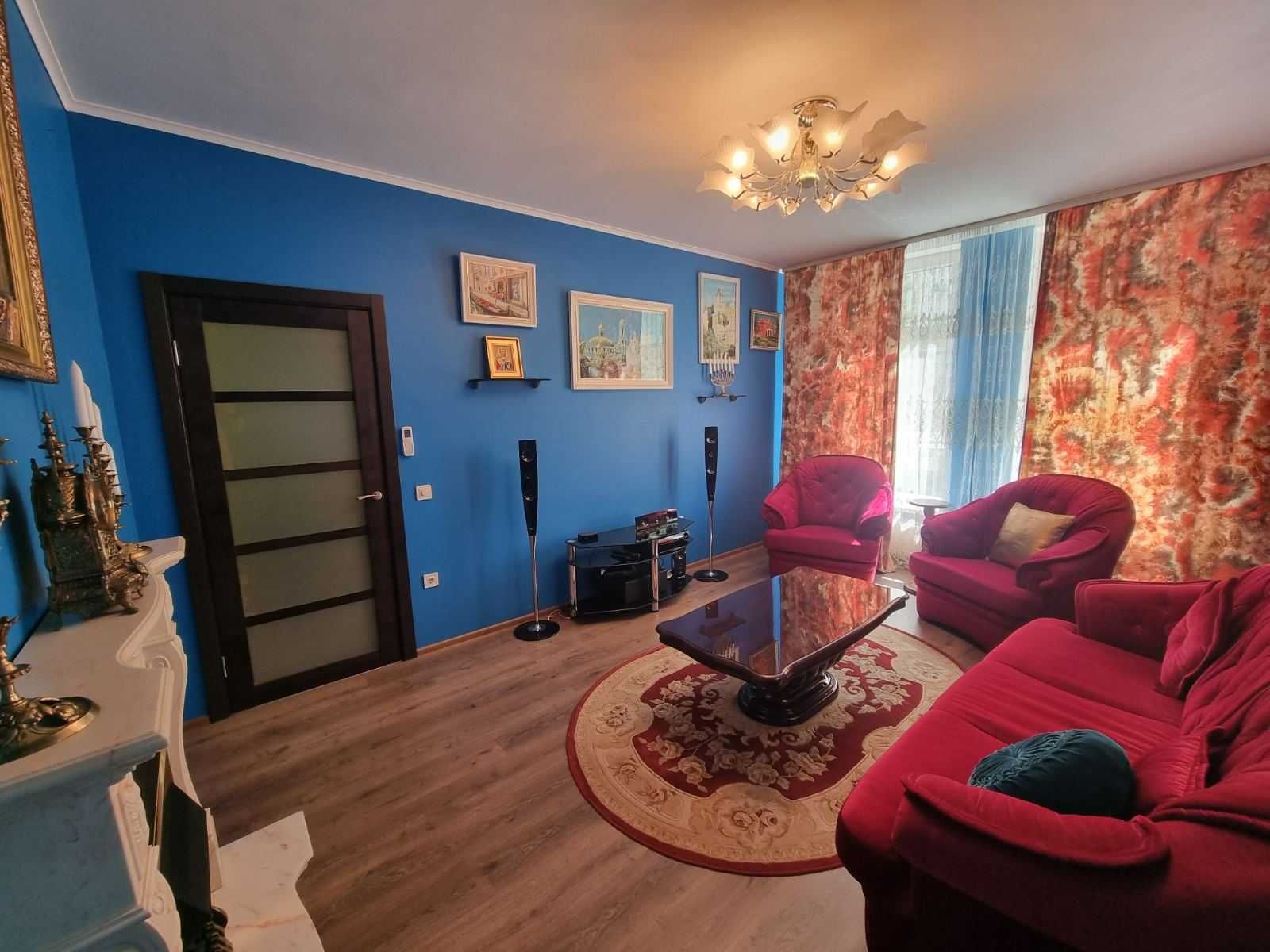 2-Room Separate Apartment at Beresteiskyi Avenue, Nyvky-Park Complex
