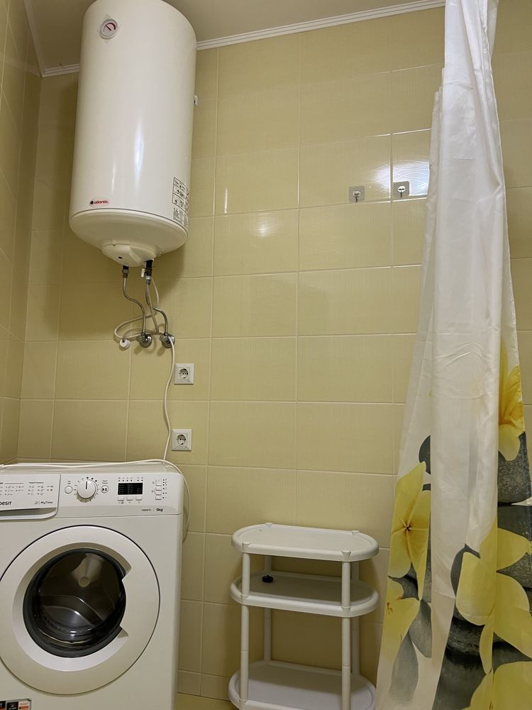 Spacious 3-room apartment near Logos School with great amenities
