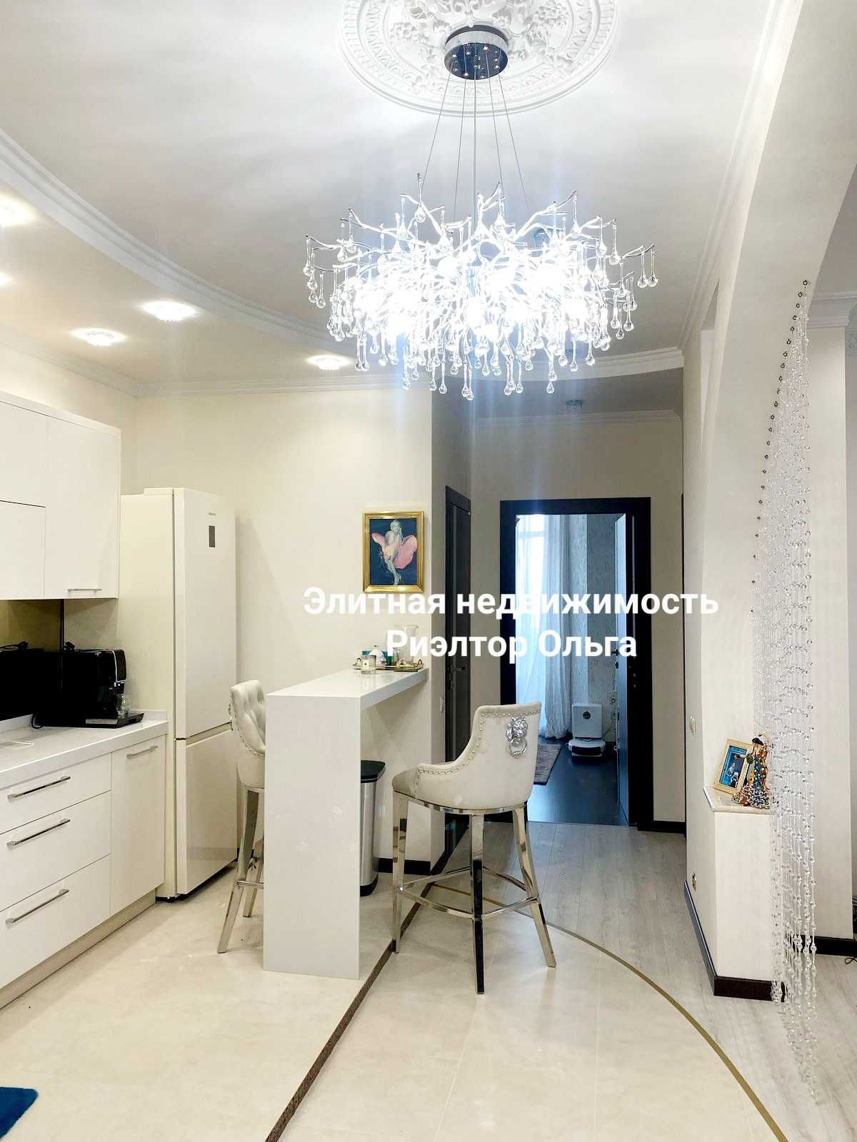 Three Separate Bedrooms with Kitchen Studio on Shevchenko Avenue