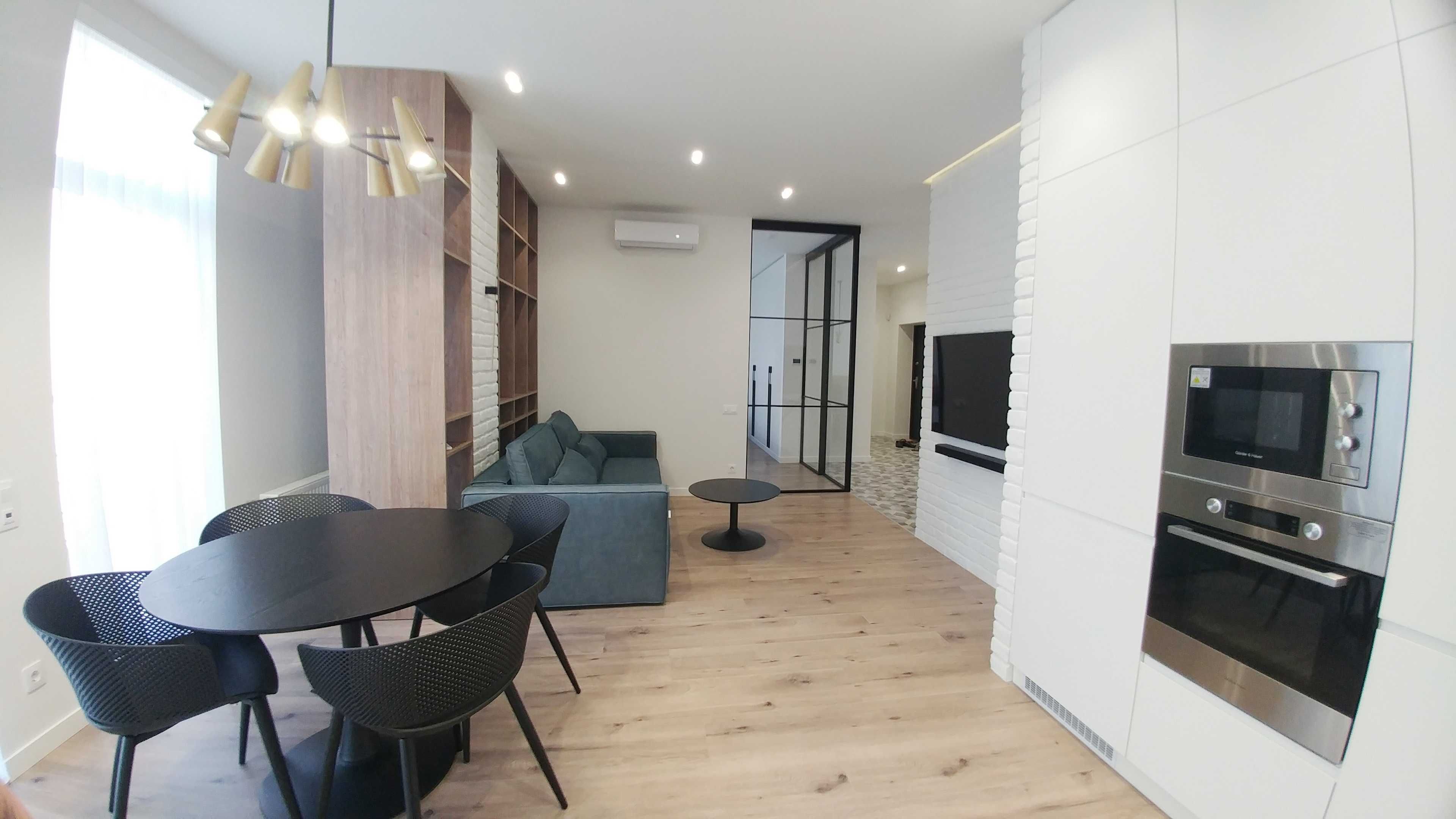 Modern 2-Bed Apartment Near Ocean Plaza Mall