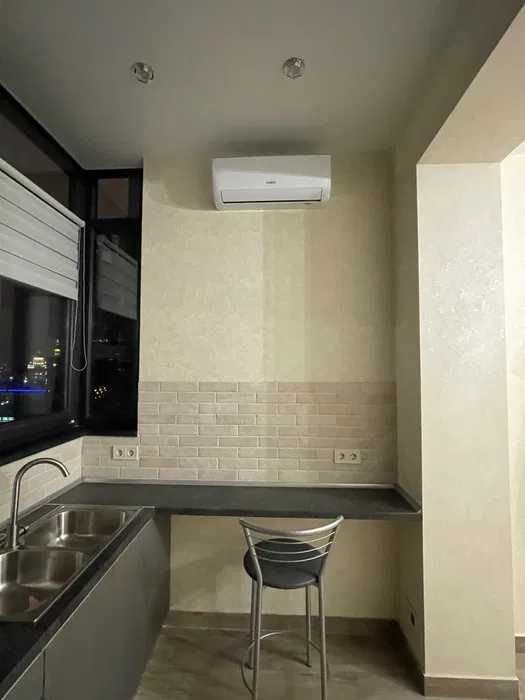 2-Room Apartment in Infinity Complex with City View