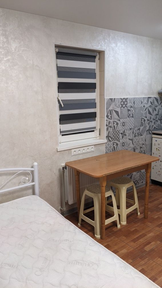 Studio Apartment with Modern Kitchen Near Lyustdorfskaya