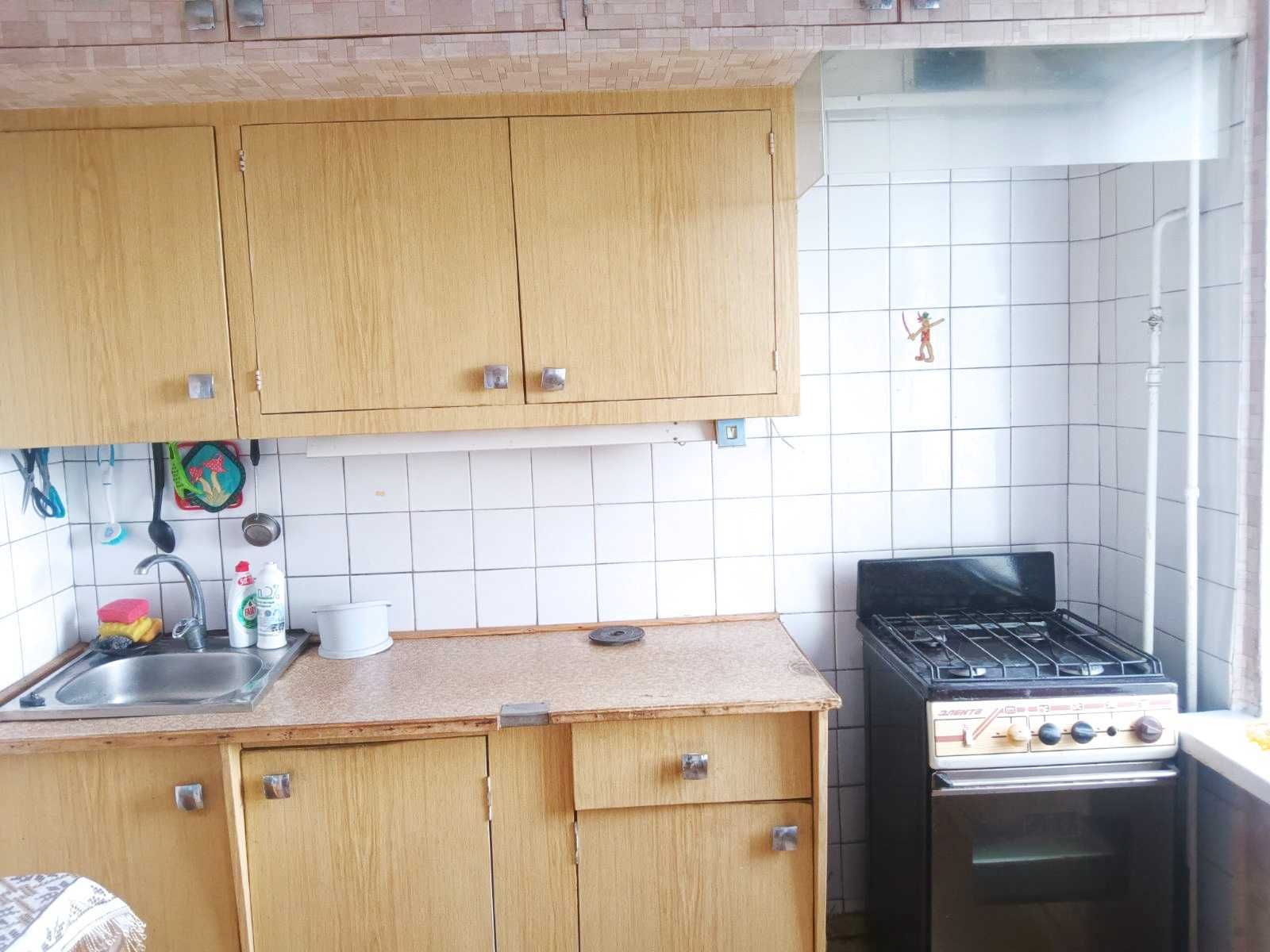 2-Room Apartment Near Railway Station in Solomenska