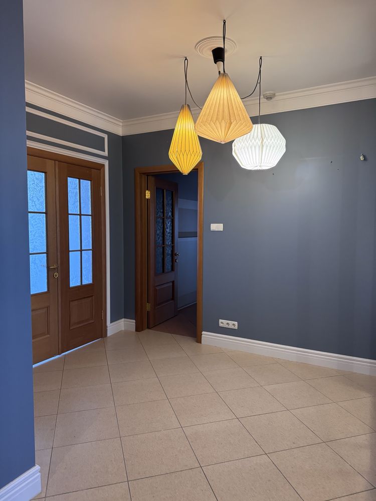 Spacious 3-Bedroom Apartment Near Osokorki Metro