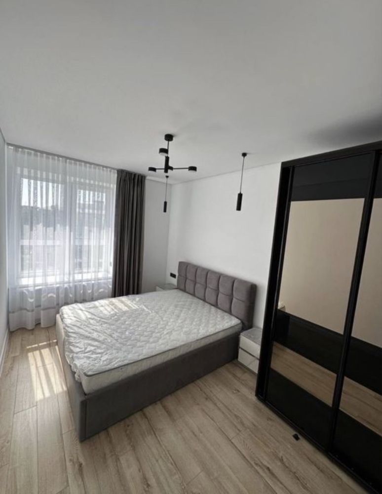 Stylish 2-room apartment in Lipky residential complex